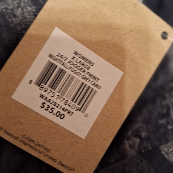 Reebok Women's XL Jogger Nightfall Foggy Grey Camo Pants NWT Comfy WEEKENDS - Picture 3 of 5
